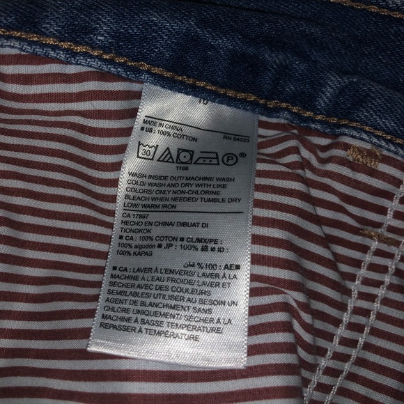Old Navy Stars and Stripes Jean Shorts Size 10 - Picture 6 of 6